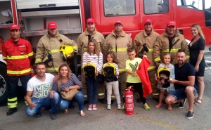 Família agradece pessoalmente ajuda de Bombeiros
