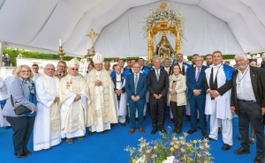 PRESIDENTE DA REPÚBLICA JUNTOU-SE À COMUNIDADE LOULETANA PARA CELEBRAR FESTA DA MÃE SOBERANA