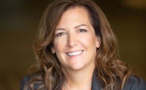 MAYOR DE CARMEL, MUNICÍPIO DO INDIANA, VISITA LOULÉ