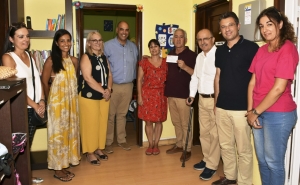 CAT DA CASA DA PRIMEIRA INFÂNCIA RECEBE VERBA ANGARIADA PELA INFRAQUINTA COM VENDA DE GARRAFAS REUTILIZÁVEIS