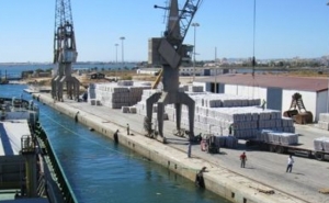 Administração procura solução para viabilizar Porto de Faro e salvaguardar trabalhadores