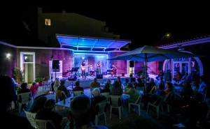 QUINTAL DA MÚSICA ANIMA AS NOITES DE VERÃO EM ODEMIRA