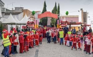 DESFILE DE 3000 CRIANÇAS NA INAUGURAÇÃO DA «ALDEIA DOS SONHOS»