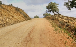 PAVIMENTAÇÃO DA EM 510: AUTARQUIA DE LOULÉ REQUALIFICA ACESSIBILIDADES NO INTERIOR