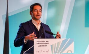 99 EMPRESAS DE ALBUFEIRA DISTINGUIDAS COM PRÉMIOS PME LÍDER E EXCELÊNCIA