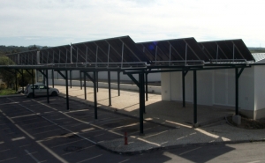  CONCLUÍDA INSTALAÇÃO DO SISTEMA DE ENERGIA SOLAR TÉRMICA NAS PISCINAS MUNICIPAIS 