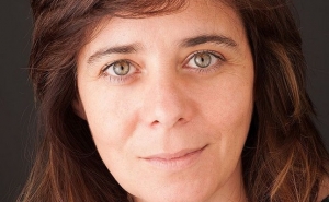 Portugal tem «combinação explosiva» que nega direito à habitação, diz Catarina Martins