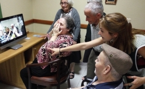 Avós de Monchique têm sistema inovador de comunicação com familiares 