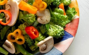 Monchique introduz menu vegetariano nas escolas para promover alimentação saudável