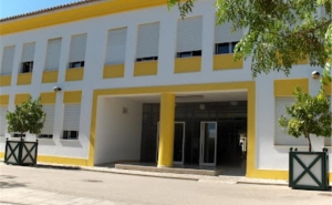 Alunos da escola Pinheiro e Rosa já não vão ter aulas presenciais