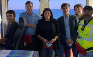 Presidente da Câmara de Tavira e Diretor-Geral da DGRM realizam visita de trabalho às dragagens no Porto de Tavira