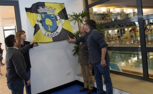 Certificado de qualidade das Piscinas de Lagoa motiva I Encontro de Escolas de Natação