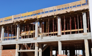 Custos de construção de habitação nova sobem 4% em 2025