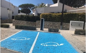 Infralobo implementa postos de carregamento para veículos elétricos