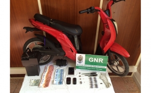 GNR de Quarteira detém cidadão por tráfico de estupefacientes