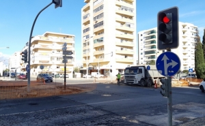 OBRAS DETERMINAM ALTERAÇÕES DE TRÂNSITO NO CRUZAMENTO ENTRE A AV. CALOUSTE GULBENKIAN E A RUA DO ALPORTEL 
