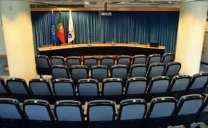 Empreender Algarve promove seminário sobre criação de empresas e apoios ao investimento em Faro