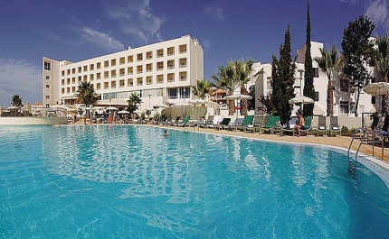 Hotel de Tavira encerra, informa clientes que têm de sair e convoca funcionários