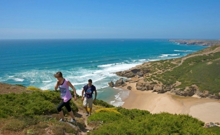 Atividade turística no 1.º trimestre | MERCADO INTERNO E PÁSCOA «ACELERAM» TURISMO NO ALGARVE