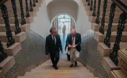 PRESIDENTE DA CÂMARA DE FARO REUNIU COM MINISTRO DAS INFRAESTRUTURAS PARA PREPARAR MUDANÇA DE GESTÃO DO PORTO COMERCIAL