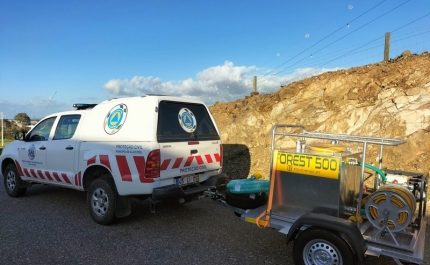 Serviços municipais apetrechados com máquina de primeira intervenção florestal contra incêndios