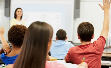 Quase todas as turmas sem falta de professores, faltam preencher 2,3% dos horários