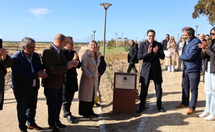 Nova frente ribeirinha devolve à cidade de Olhão um espaço para viver a natureza