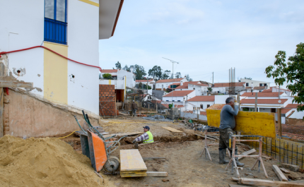 MUNICÍPIO DE ODEMIRA ATRIBUI 625 MIL EUROS PARA AMPLIAÇÃO E REMODELAÇÃO DE LARES DE IDOSOS
