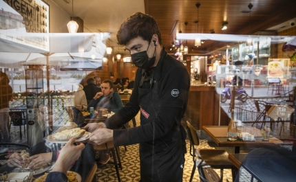 Covid-19: Mudança de hábitos e falta de trabalhadores leva restaurantes a manter horário reduzido