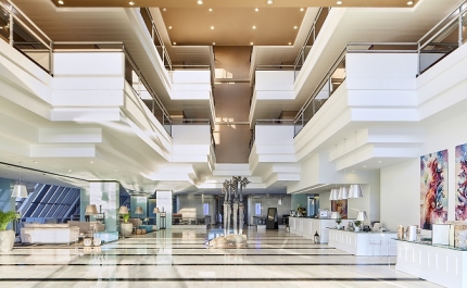 Tivoli Marina Vilamoura «transforma-se» em galeria de arte