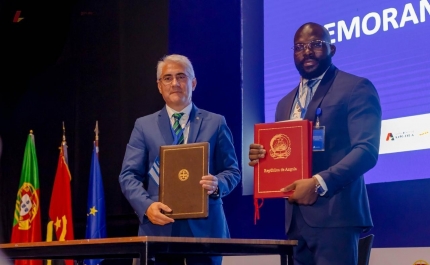  Vila Real de Santo António consolida  parcerias estratégicas na Feira Internacional de Luanda
