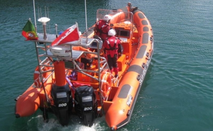 OLHÃO | EVACUAÇÃO MÉDICA DE UM TRIPULANTE EM EMBARCAÇÃO DE PESCA