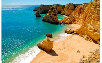 ALGARVE NOMEADO PARA MELHOR DESTINO DE PRAIA DA EUROPA