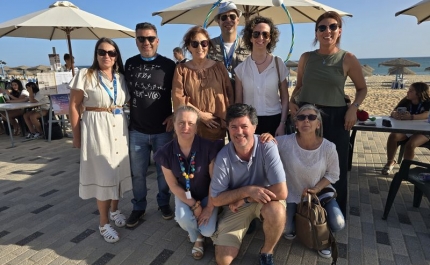 Clube de Ciência Viva da ESLA leva eclipse solar à Praça do Mar: sunset científico sensibiliza comunidade de Quarteira 