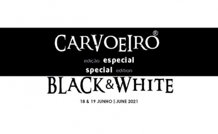Lagoa assinala o evento «Carvoeiro Black & White» com a decoração das ruas da vila