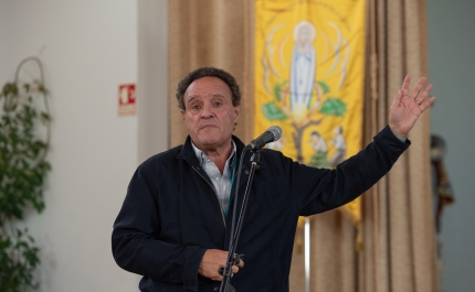 Teólogo Juan Ambrosio lembrou que a «identidade e agir cristãos» devem ser «marcados pela alegria e pela esperança»