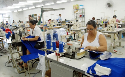 Mais de um quarto das mulheres trabalhadoras ganha salário mínimo nacional, segundo um estudo