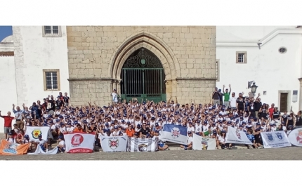 UNIÃO DAS FREGUESIAS DE FARO COMEMOROU O 10 DE JUNHO COM CENTENAS DE JOVENS