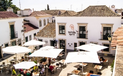 Tertúlia Algarvia com agenda preenchida em mês de aniversário
