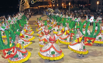 MARCHAS POPULARES DESFILAM EM LOULÉ ESTA TERÇA-FEIRA