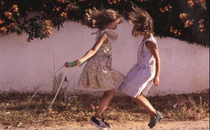 EXPOSIÇÃO «JOGOS TRADICIONAIS»: COLEÇÃO DE CONSTANÇA BRAZ NO ANTIGO EDIFÍCIO DO ATLÉTICO