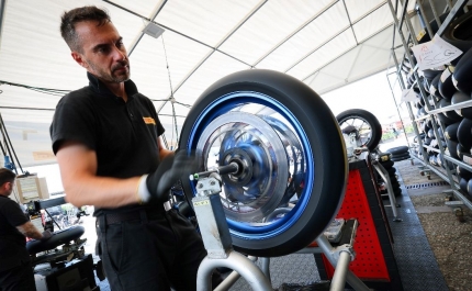 Mundial Superbike | Pirelli com novo pneu dianteiro em Portimão 