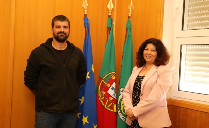 Câmara Municipal de Vila do Bispo patrocina atleta de enduro