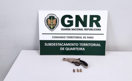 Vilamoura – Detida por posse de arma proibida