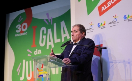 I GALA DA JUVENTUDE DE ALBUFEIRA HOMENAGEOU 200 JOVENS DE MÉRITO