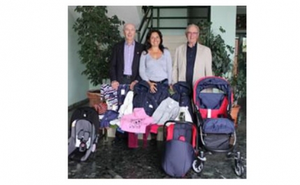 Rotary Clube Almancil Internacional doa bens de primeira necessidade a jovens mães de Almancil