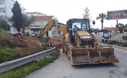 OBRAS DE REQUALIFICAÇÃO DA RUA BENTO DE JESUS CARAÇA EM MONTENEGRO JÁ ARRANCARAM