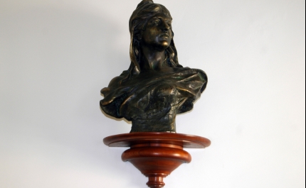 BUSTOS DA REPÚBLICA EM EXPOSIÇÃO NA CÂMARA DE LOULÉ