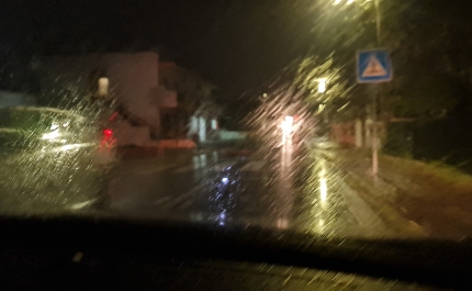 Mau tempo: Proteção Civil regista dezenas de ocorrências devido à chuva forte