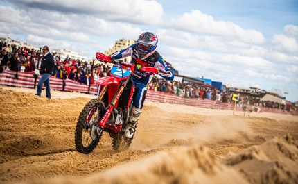Cyril Genot (Motos) e Harry Walker (Quads) triunfaram no segundo dia da Monte Gordo Sand Race
